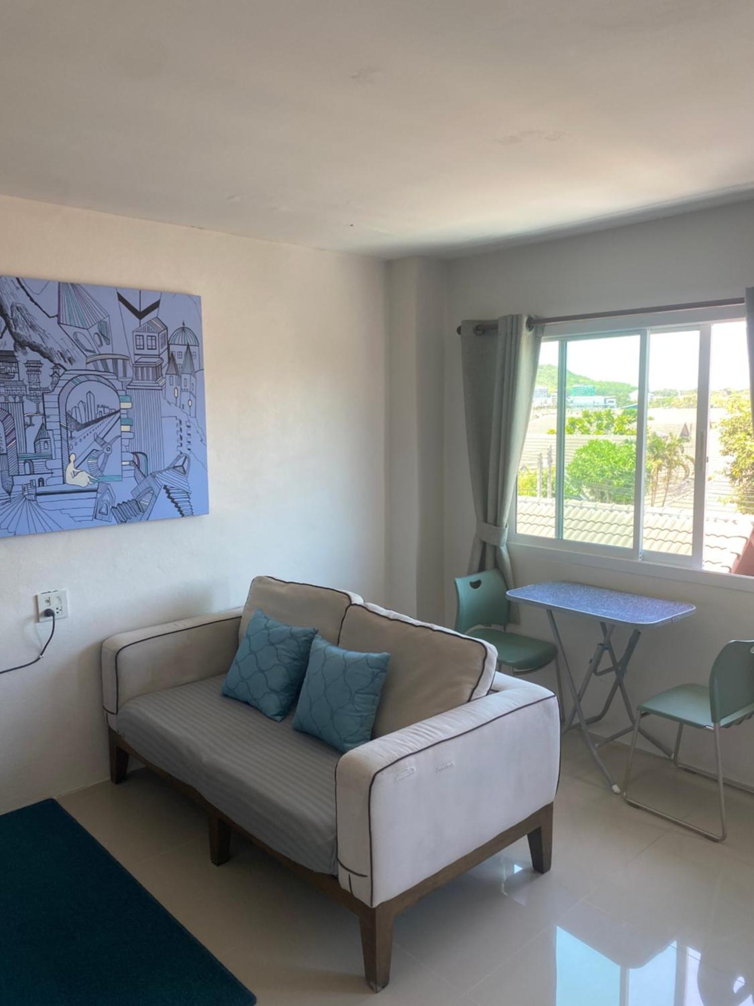 English Owned Homestay And Yoga Chalong Exterior foto